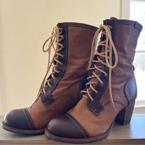 Caterpillar Stella Two-Tone Brown leather Heeled Boots